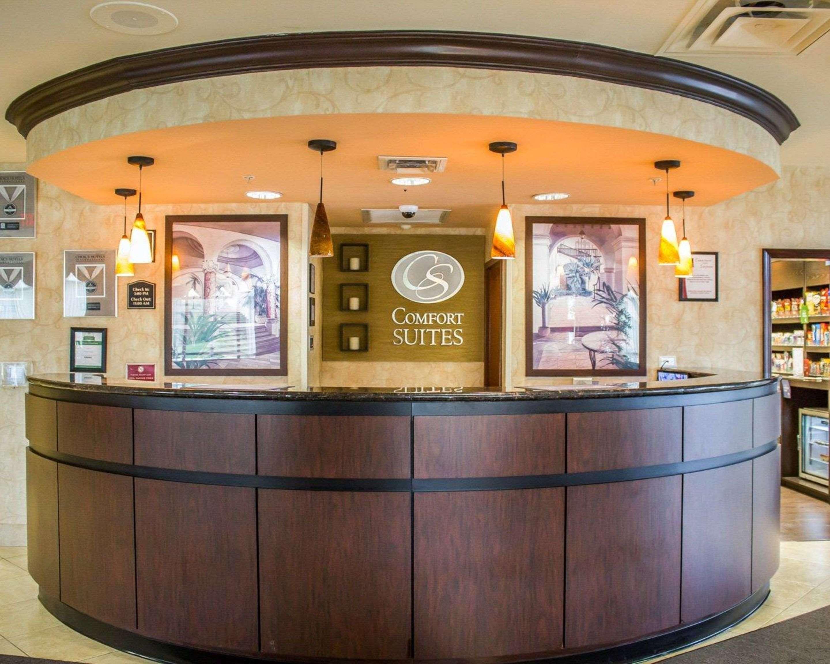 Comfort Suites Edinboro Exterior foto